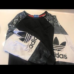 Adidas snakeskin crewneck